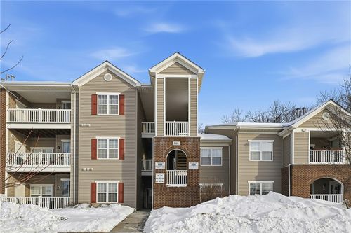 802 Stockton Rdg, Cranberry Twp, PA, 16066-2256 | Card Image