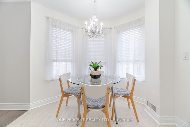 228 - 2110 Cleaver Ave, Condo with 3 bedrooms, 3 bathrooms and 1 parking in Burlington ON | Image 16