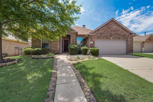 4245 Boxwood Dr, Denton, TX, 76208-7300 | Card Image