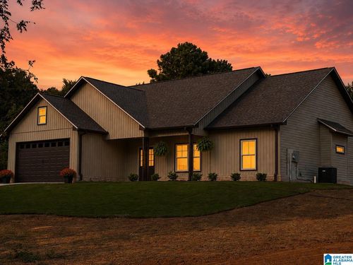 522 Holt Cir, HAYDEN, AL, 35079 | Card Image