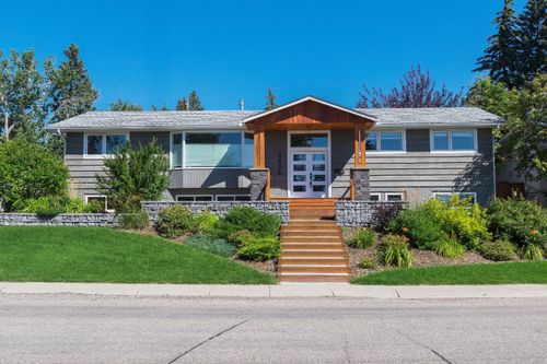 3436 58 Avenue Sw, Calgary, AB, T3E5H6 | Card Image