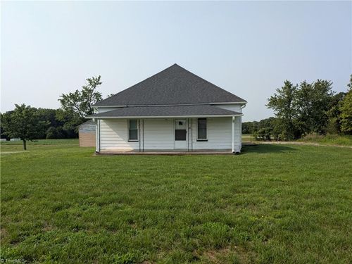 194 Johnson Rd, High Point, NC, 27265-7100 | Card Image