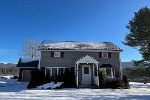 2826 Route 7b Central, North Clarendon, VT, 05759 | Card Image