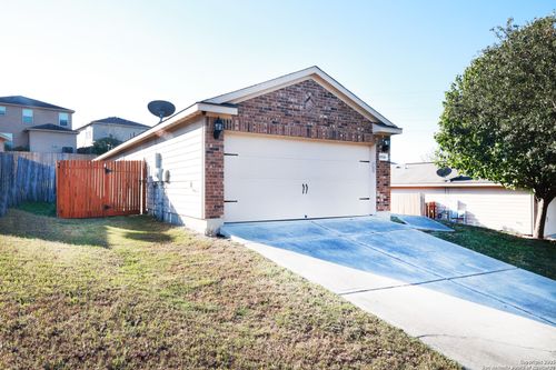 10926 Acorn Cyn, San Antonio, TX, 78252-2293 | Card Image