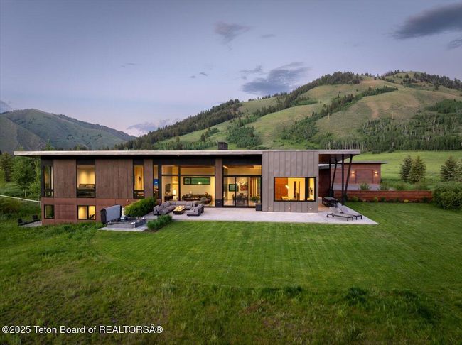 13175 River Bend Rd, House other with 3 bedrooms, 4 bathrooms and null parking in Jackson WY | Image 62