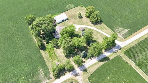 3571 County Road 800 E, Dewey, IL, 61840-9611 | Card Image