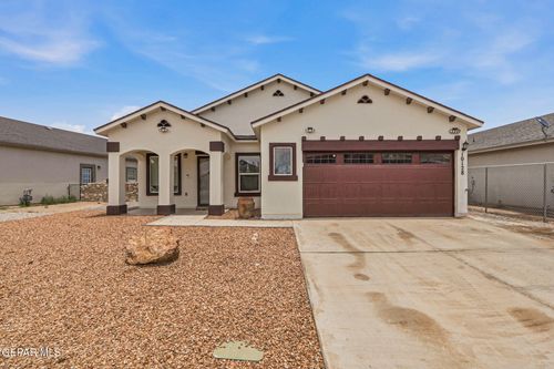 10128 Red Valley, Socorro, TX, 79927 | Card Image
