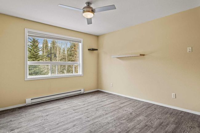 203 - 180 Kananaskis Way, Home with 2 bedrooms, 1 bathrooms and 1 parking in Canmore AB | Image 6