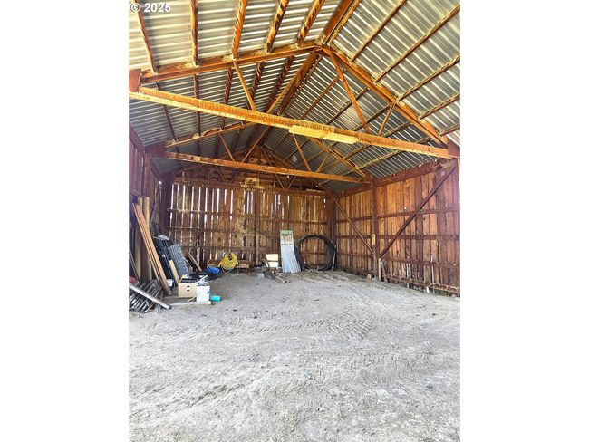 401 Main St, House other with 3 bedrooms, 2 bathrooms and 1 parking in Unity OR | Image 33