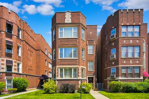 8215 S Evans Ave, Chicago, IL, 60619-5305 | Card Image