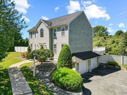 2060 Manomet Ave, Dighton, MA, 02715-1146 | Card Image