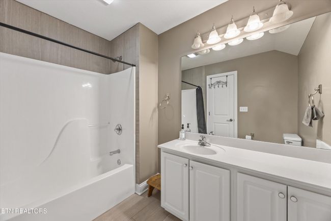 108 Center Park Ln, House other with 5 bedrooms, 5 bathrooms and 3 parking in Oak Ridge TN | Image 31