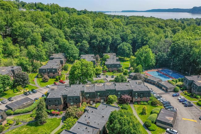5 - 7 Briarcliff Dr S, Condo with 2 bedrooms, 2 bathrooms and 1 parking in Ossining NY | Image 44