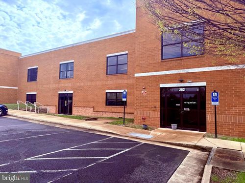 3-252 Airport, WINCHESTER, VA, 22602 | Card Image