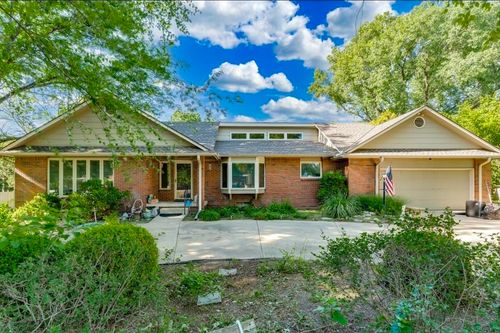16 N Circle Dr, Mulvane, KS, 67110 | Card Image