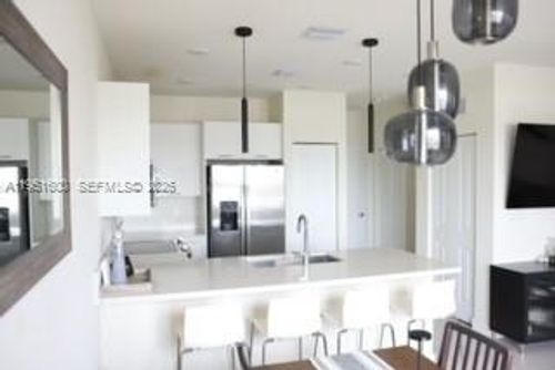 303-10270 Nw 66th St, Doral, FL, 33178 | Card Image