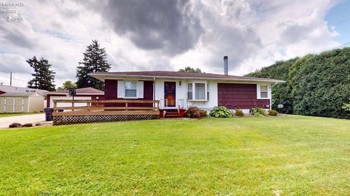 320 E Long Street, Willard, OH, 44890 | Card Image