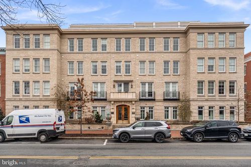 102-300 8th St Ne, WASHINGTON, DC, 20002-7067 | Card Image