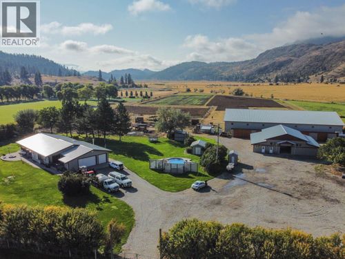 300 Jones Way, Oliver, BC, V0H1T5 | Card Image