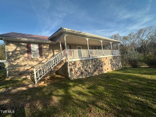 384 Bridgefield Way, Newport, TN, 37821-4822 | Card Image