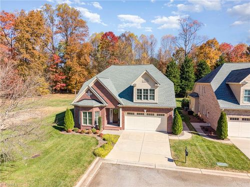 7901 Quiet Pl, Oak Ridge, NC, 27310-0149 | Card Image