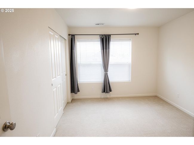 14868 Sw Citrine Loop, House other with 3 bedrooms, 3 bathrooms and 2 parking in Beaverton OR | Image 17