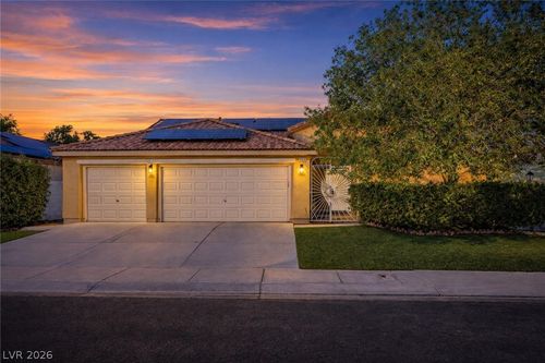 5412 Flying Arrow Place, North Las Vegas, NV, 89031 | Card Image