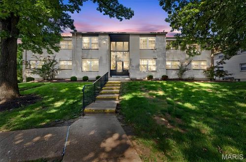 h-149 Cumberland Park Ct, Ballwin, MO, 63011-3058 | Card Image