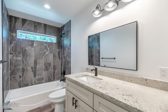 Guest Bath | Image 21