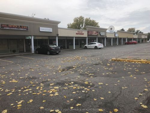 1752 Montréal Rd, Ottawa, ON, K1J6N3 | Card Image