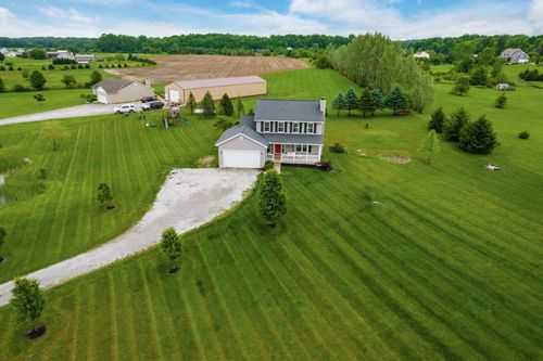 7659 Johnstown Utica Rd, Johnstown, OH, 43031-9406 | Card Image
