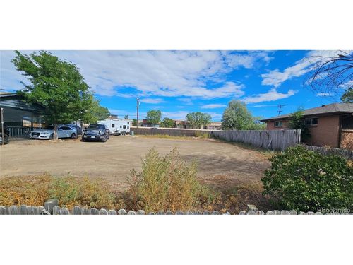 230 Ash Ave, Brighton, CO, 80601-2902 | Card Image
