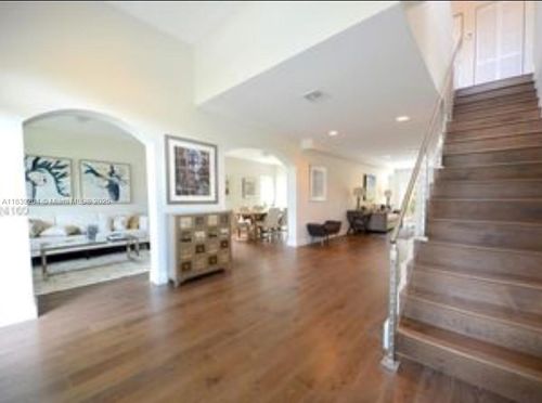 832 Wallace St, Coral Gables, FL, 33134-2471 | Card Image