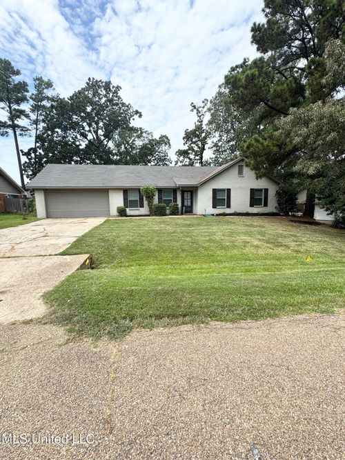 169 Bellegrove Cir, Brandon, MS, 39047-6631 | Card Image