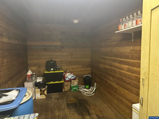 24404 Highway 20, House other with 3 bedrooms, 1 bathrooms and null parking in Philomath OR | Image 11
