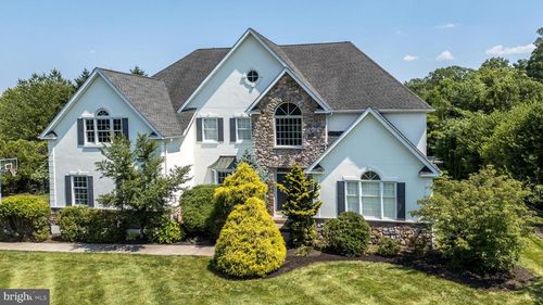 150 Cambronne Cir, Blue Bell, PA, 19422-1440 | Card Image
