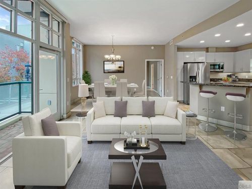 205-555 Front St, San Diego, CA, 92173 | Card Image