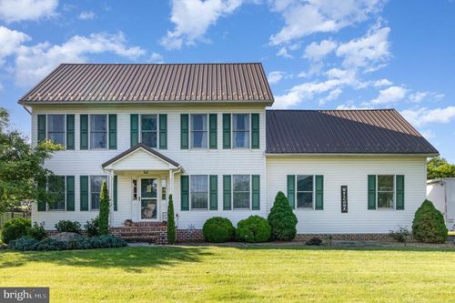 413 Heisers Ln, CARLISLE, PA, 17015-9298 | Card Image