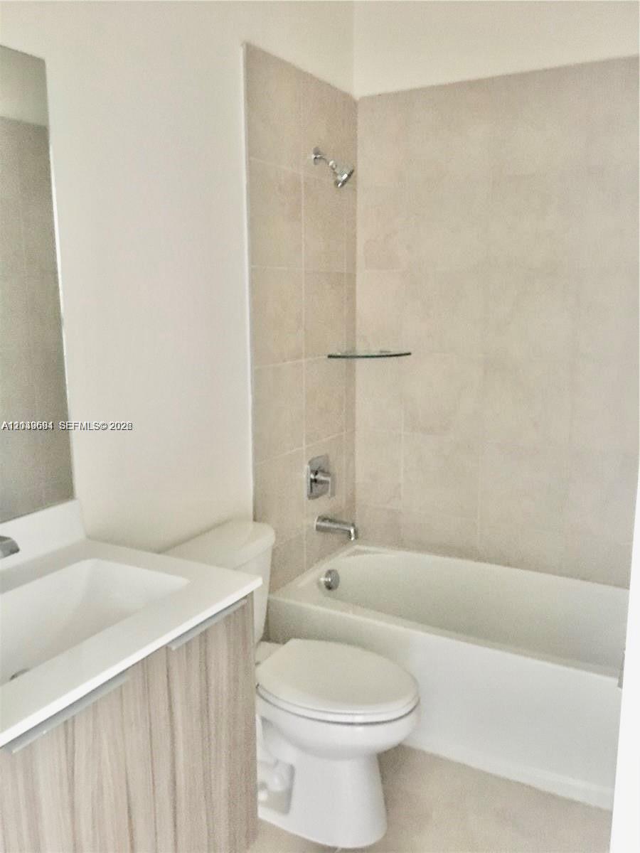 Residential in Doral 5