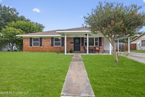 2213 Swetman Blvd, Gulfport, MS, 39507-2726 | Card Image