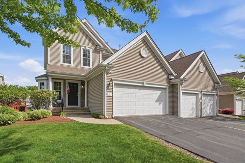 17-17 Tulip Cir, South Grafton, MA, 01560-1250 | Card Image