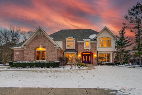 2059 Broadmoor Ln, Vernon Hills, IL, 60061-4559 | Card Image