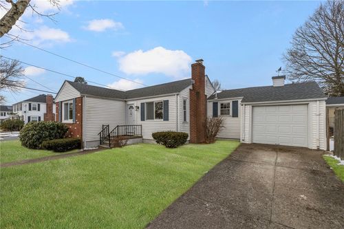 33 Moorland Ave, Providence, RI, 02908-3408 | Card Image