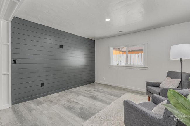 207 Park Ave, House other with 3 bedrooms, 2 bathrooms and 1 parking in Nyssa OR | Image 12