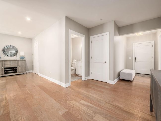 UNIT-201 - 5285 Highpointe Lakes Dr, Condo with 3 bedrooms, 3 bathrooms and null parking in Westerville OH | Image 6