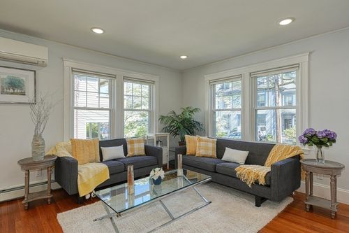 21-21 Fessenden Rd, Arlington, MA, 02476-6023 | Card Image