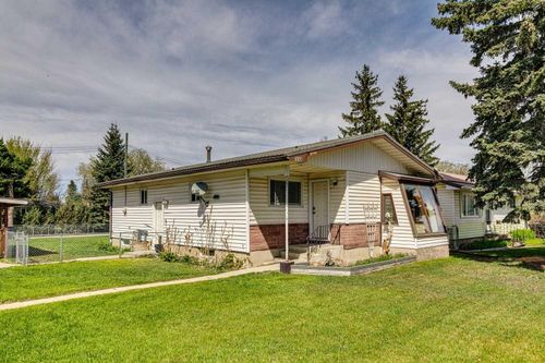 114 Wheatland Trail, Strathmore, AB, T1P1A6 | Card Image