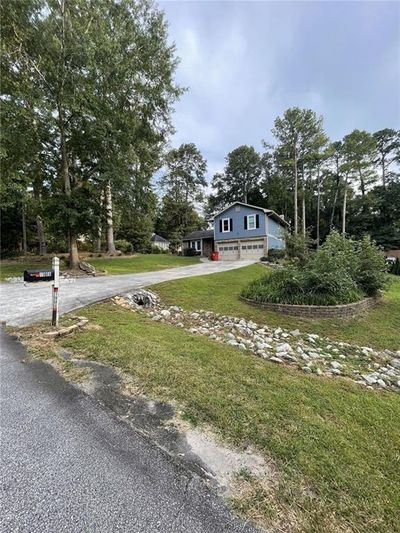 1986 Gibralter Way, House other with 3 bedrooms, 2 bathrooms and 2 parking in Conyers GA | Image 3