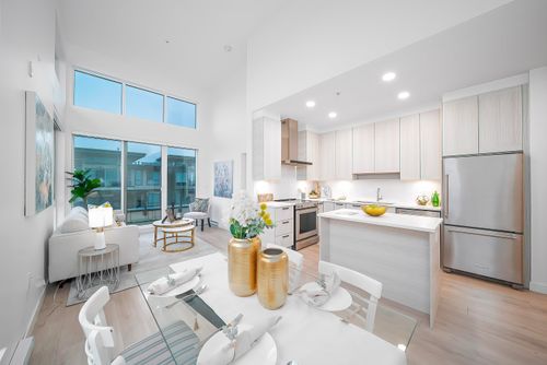 611-7169 14th Ave, Burnaby, BC, V3N0H6 | Card Image