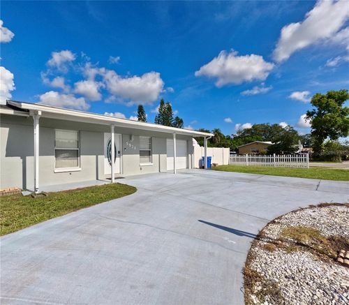 5928 Yorkshire Road, TAMPA, FL, 33634 | Card Image